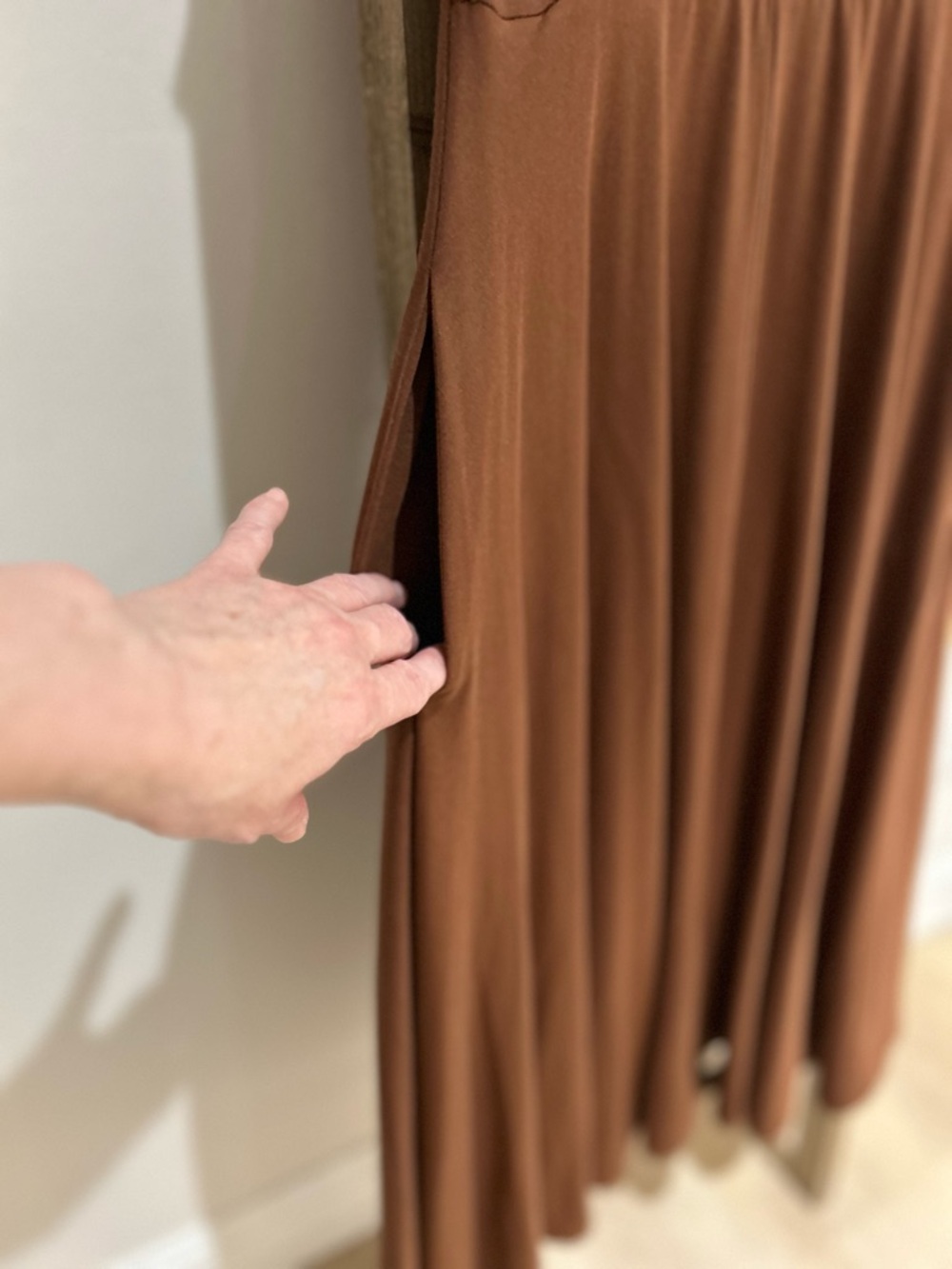 Quince Tencel Jersey Fit Flare Midi Dress Brown Stretchy Size M NWT Classic Chic - Picture 5 of 11